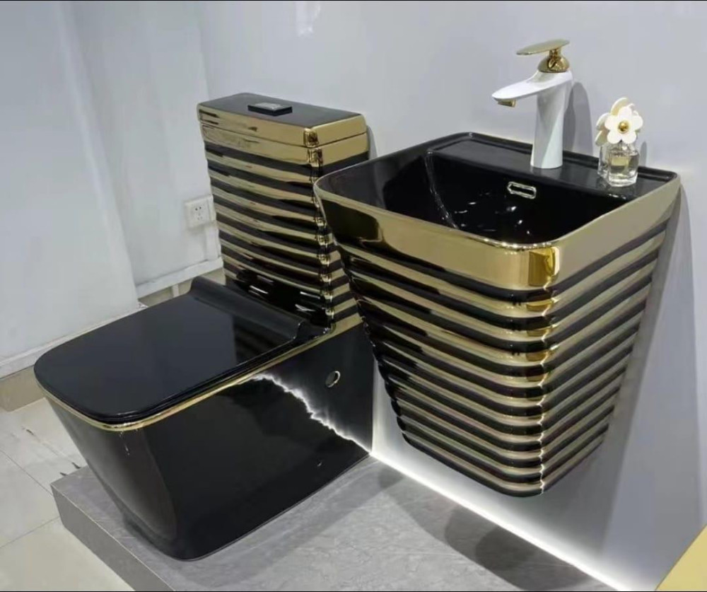 Compact Water Closet