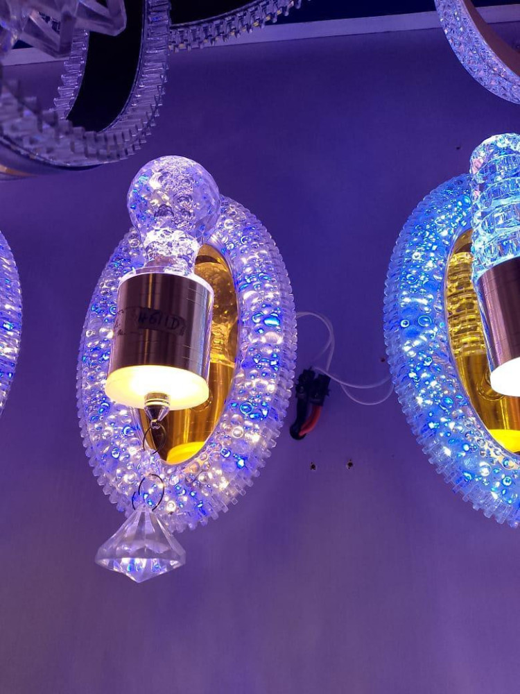 Glass Globe Pillar Light –