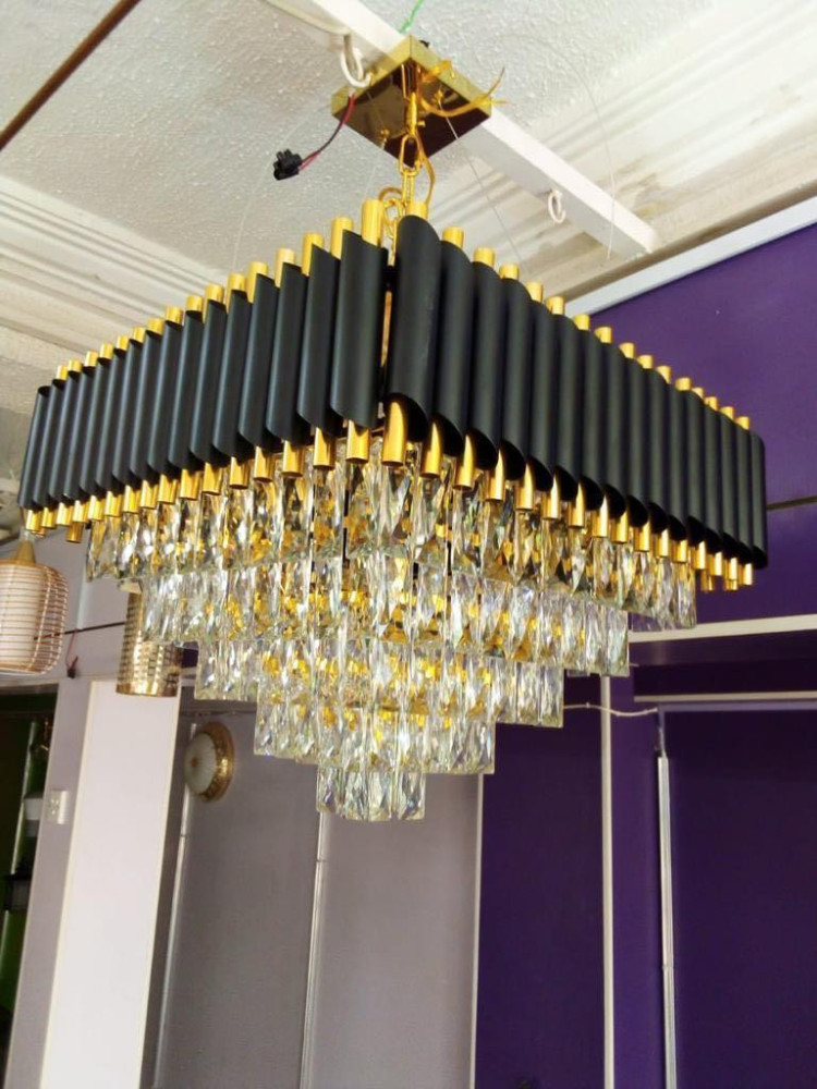 Rustic Wagon Wheel Chandelier