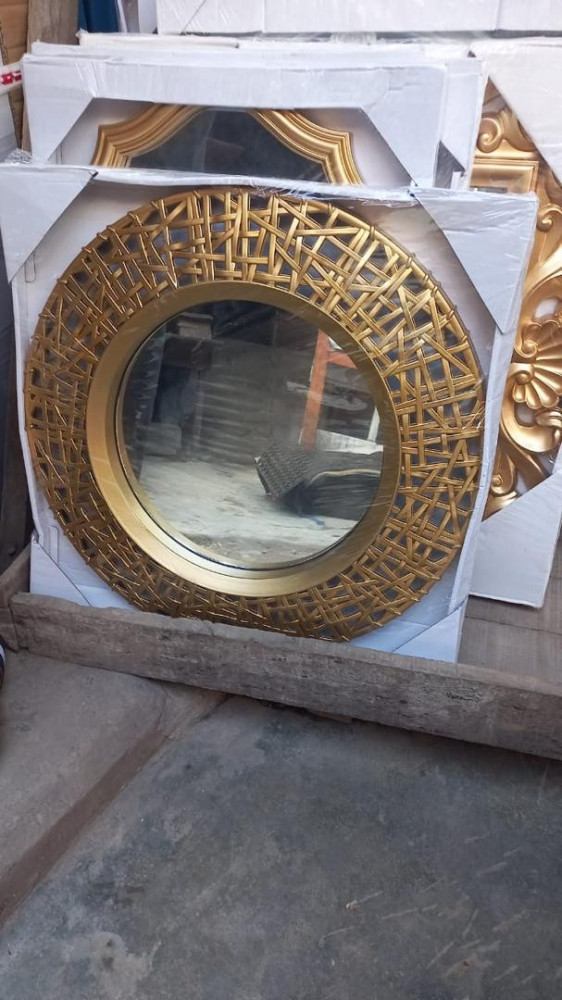 Round LED Mirror