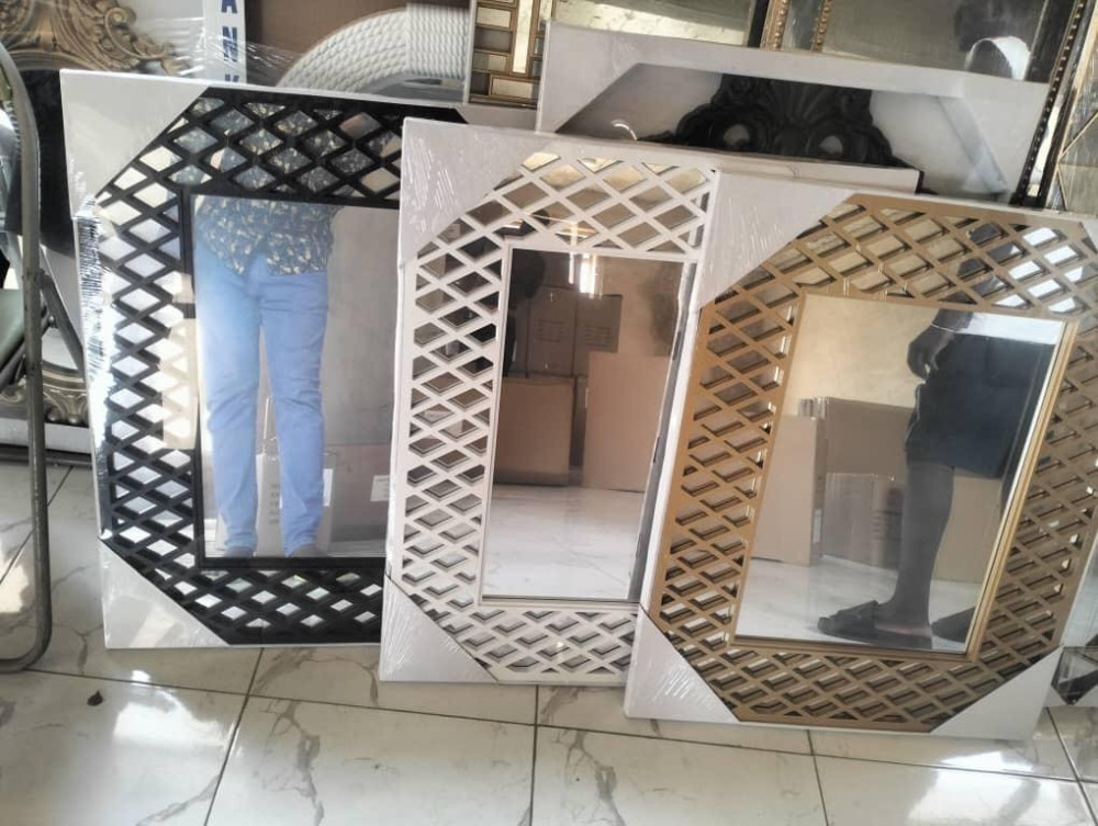 Round LED Mirror