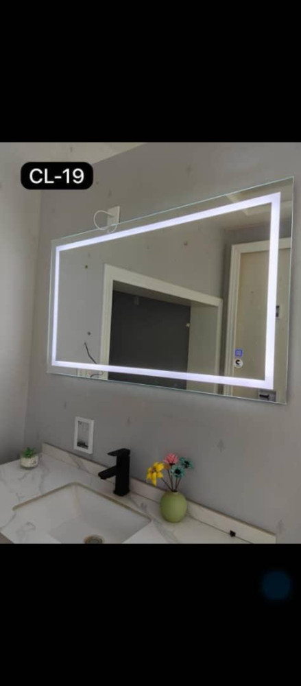 Square Mirror
