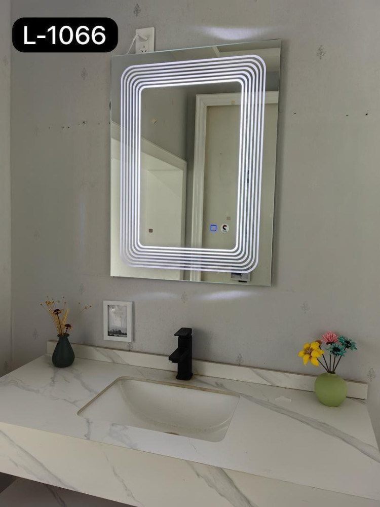Hollywood LED Mirror