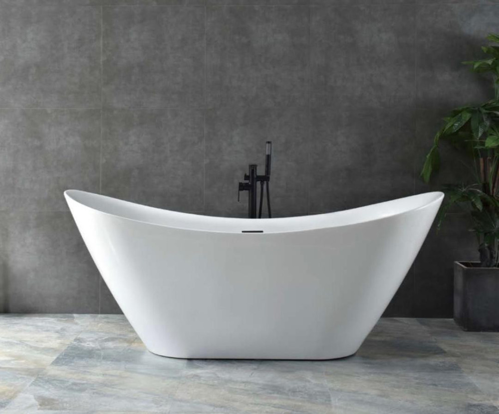 Freestanding Oval Bathtub