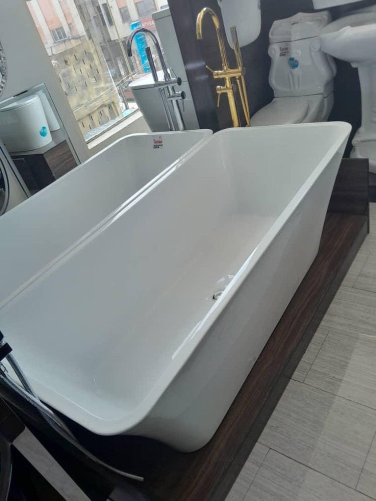 Double-Seater Jacuzzi