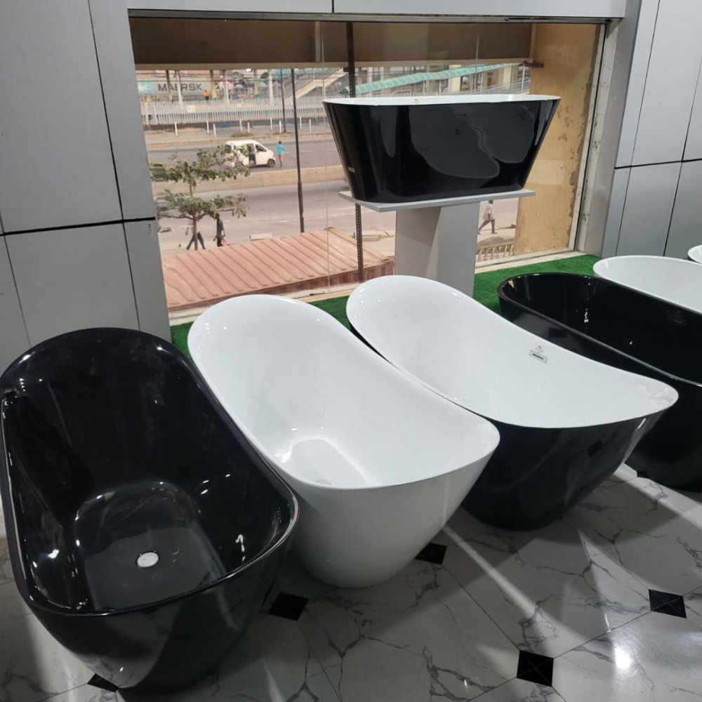 Round Whirlpool Jacuzzi