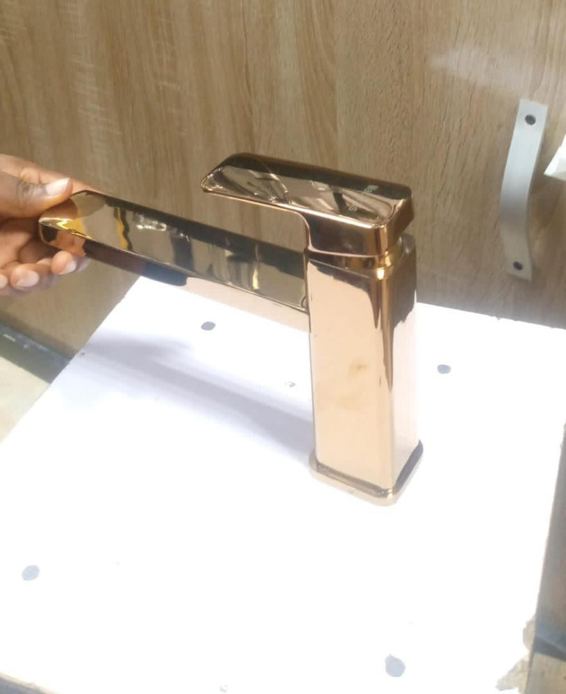 Rotating Kitchen Mixer Tap