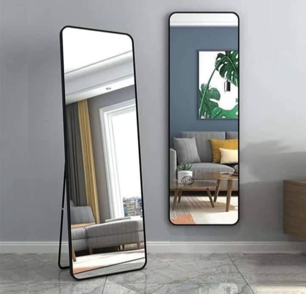 Gold-Framed Decorative Mirror