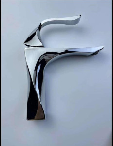 Single-handle bthroom faucet with a chrome finish