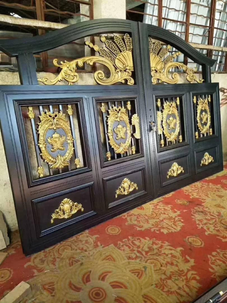 Sliding Entrance Gate