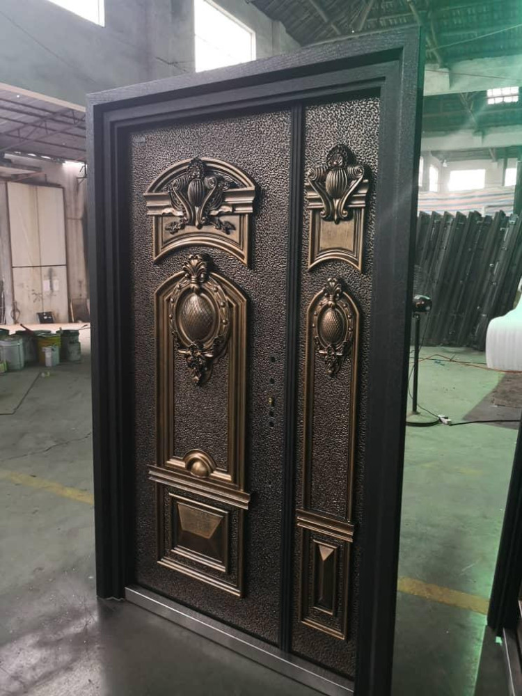Sculpted Panel Security Door