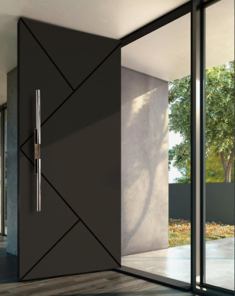 Smart Pivot Door