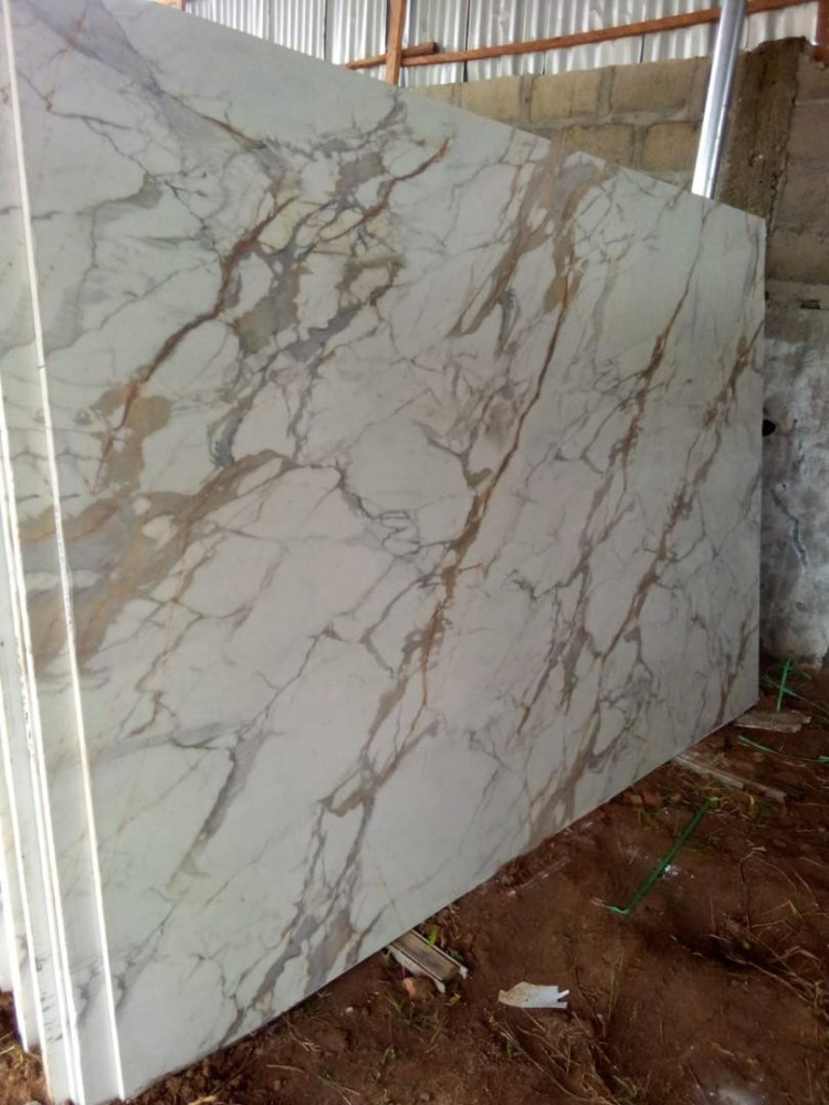 Statuario Marble Tile