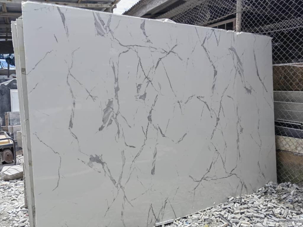 Statuario Marble Tile